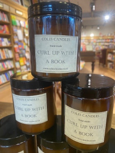'Curl Up With A Book' Candle 