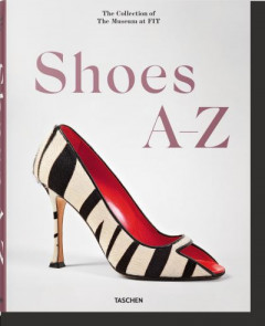 Shoes A-Z by Daphne Guinness (Hardback)