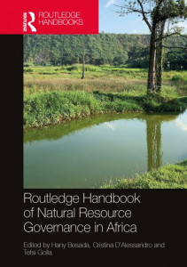 Routledge Handbook of Natural Resource Governance in Africa by Hany Besada (Hardback)