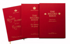 Record Reign Book Set: 2015 by "Illustrated London News" (Hardback)