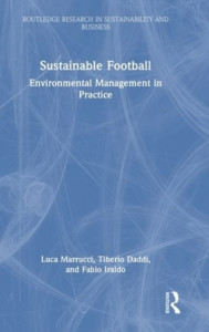 Sustainable Football by Luca Marrucci (Hardback)