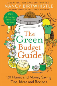 The Green Budget Guide by Nancy Birtwhistle (Hardback)